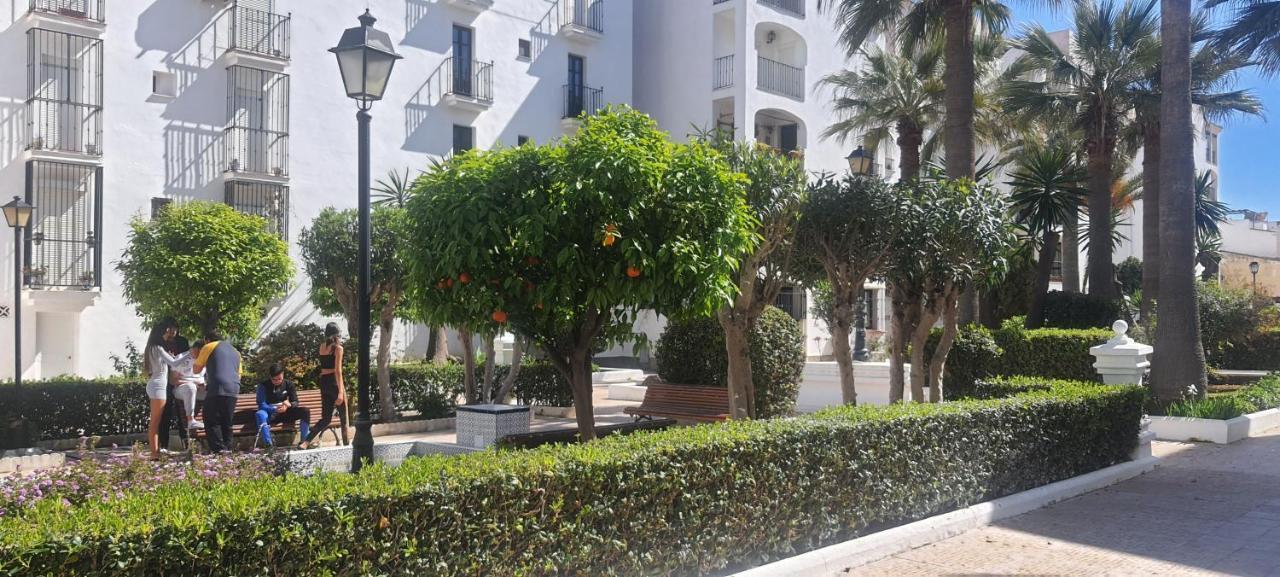 Apartamentos Sabinillas Сан-Луис-де-Сабинильяс Экстерьер фото