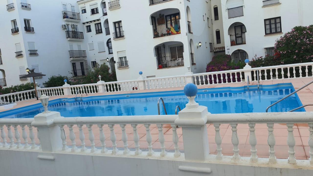 Apartamentos Sabinillas Сан-Луис-де-Сабинильяс Экстерьер фото